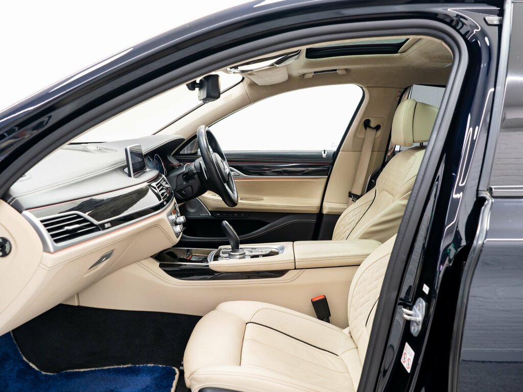 BMW 7 Series 6.0 M760li V12 Saloon Steptronic Euro 5 Black #6