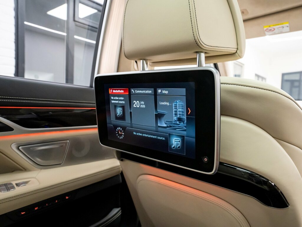 BMW 7 Series Saloon 2.0 Black #62