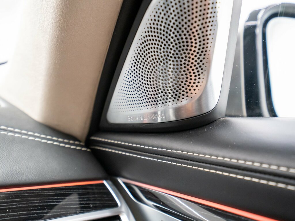 BMW 7 Series Saloon 2.0 Black #29