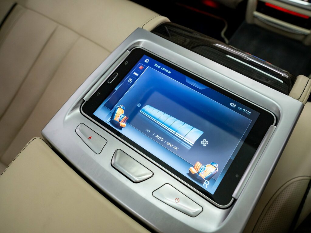 BMW 7 Series Saloon 2.0 Black #67