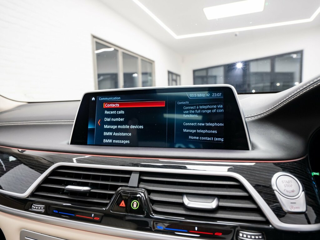 BMW 7 Series Saloon 2.0 Black #44