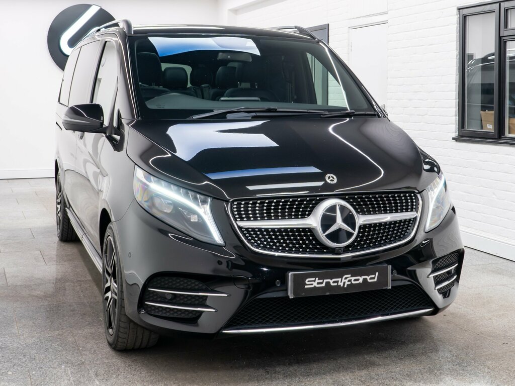 Mercedes-Benz V Class 2.0 V220d Amg Line Mpv G-tronic Euro 6 Black #2