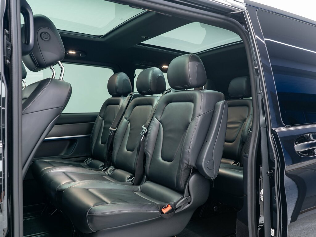Mercedes-Benz V Class Amg Line Grey #7