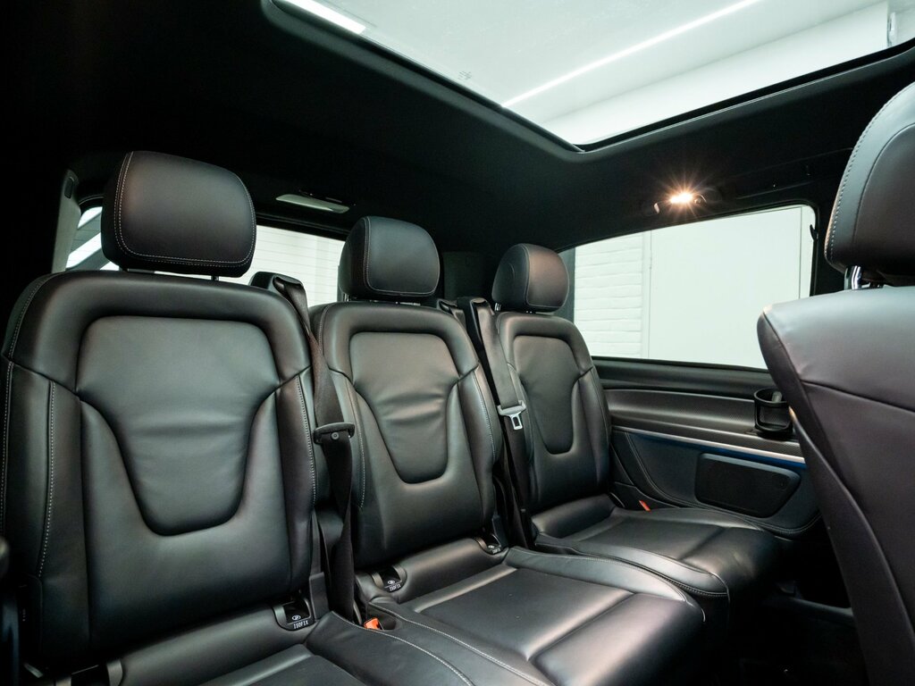 Mercedes-Benz V Class Amg Line Grey #10
