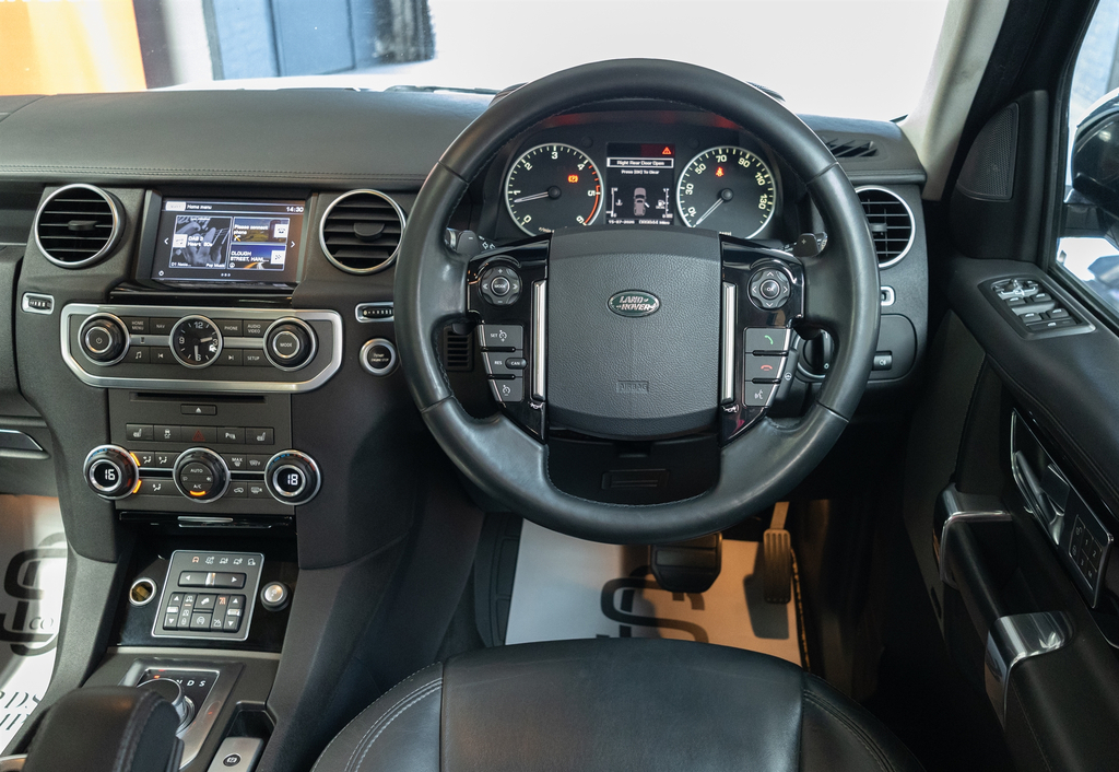 Land Rover Discovery Td4 Se Tech Brown #28
