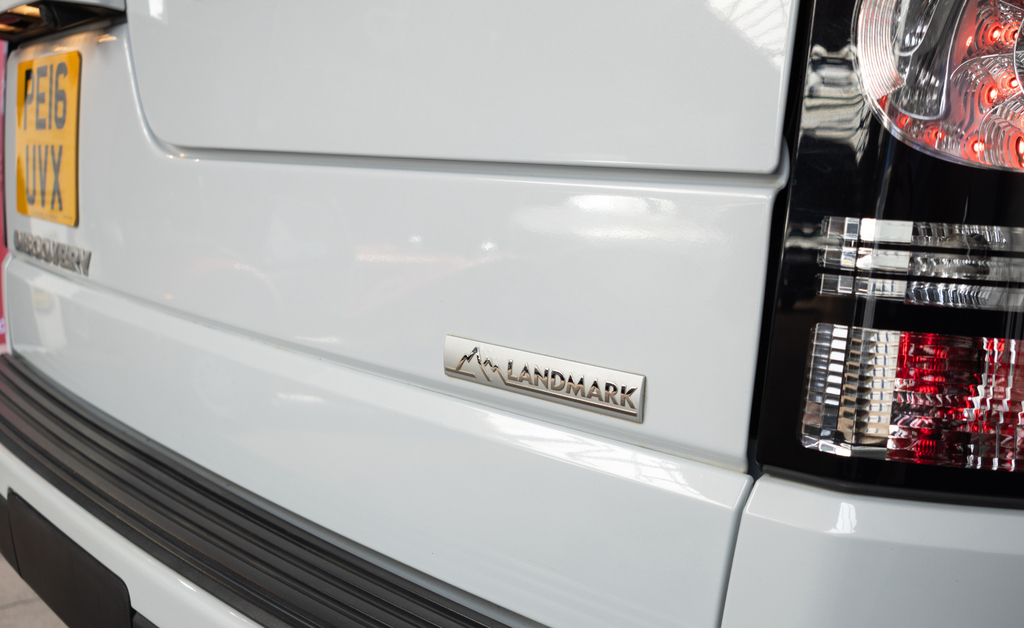 Land Rover Discovery Td4 Se Tech Brown #63
