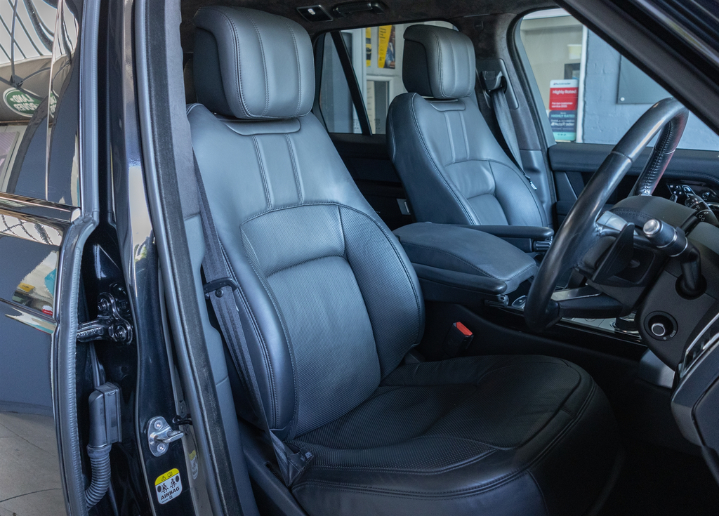 Land Rover Range Rover Suv Black #22