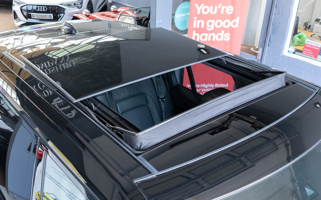Land Rover Range Rover Suv Black #18