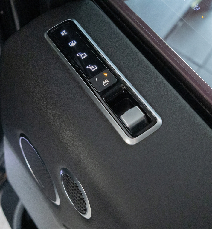 Land Rover Range Rover Suv Black #34