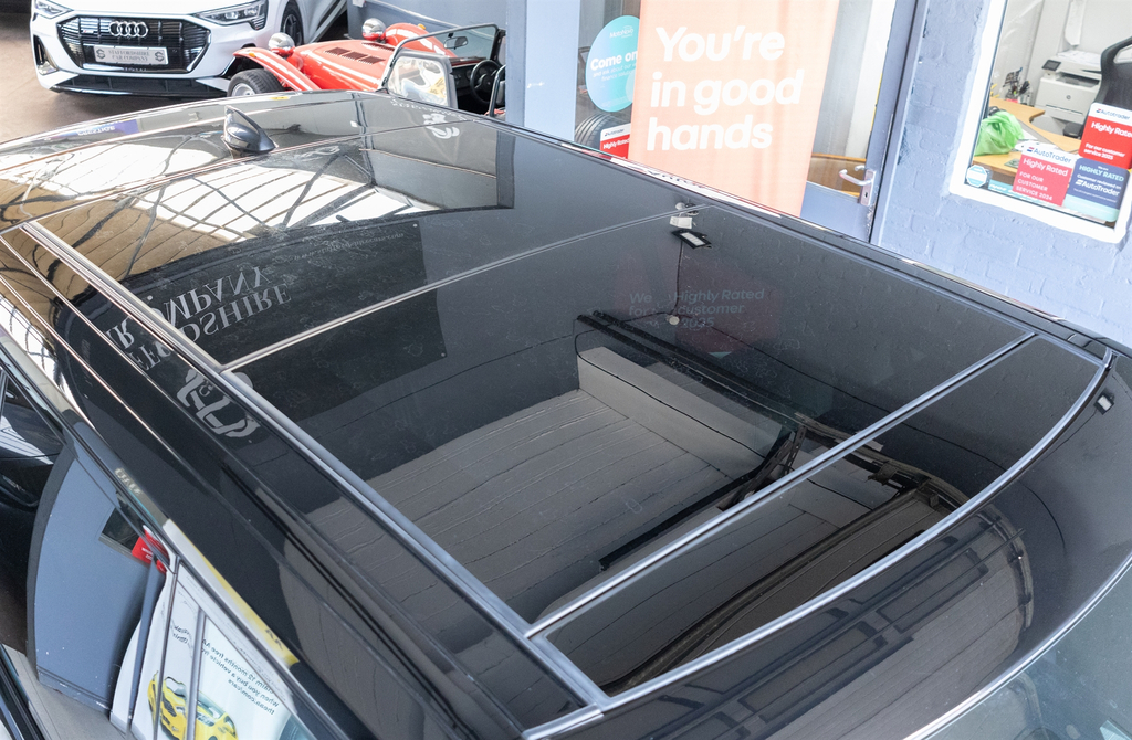 Land Rover Range Rover Suv Black #17