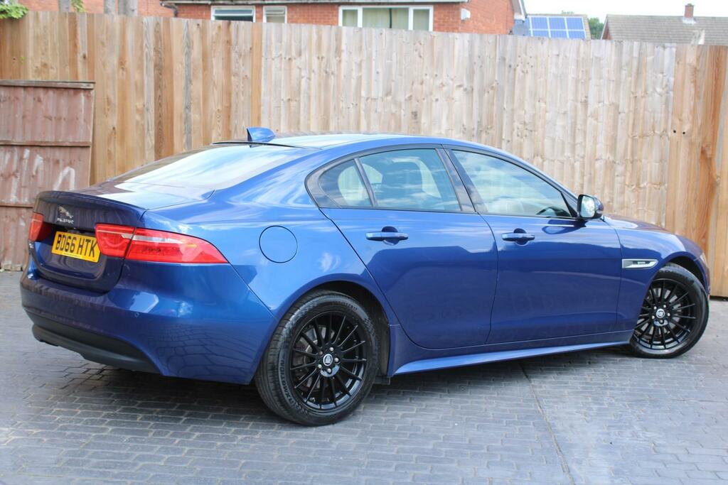 Jaguar XE 2.0 D R-sport Blue #3