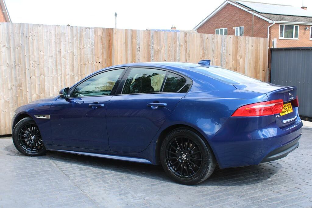 Jaguar XE 2.0 D R-sport Blue #4