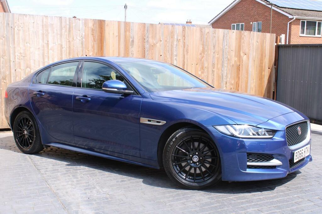 Jaguar XE 2.0 D R-sport Blue #5
