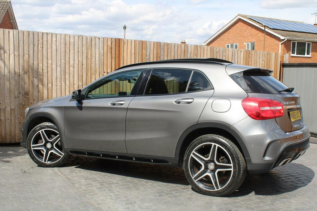 Mercedes-Benz GLA Class 2015 2.0 Gla250 Amg Line Suv 7G-dct 4Ma White #39