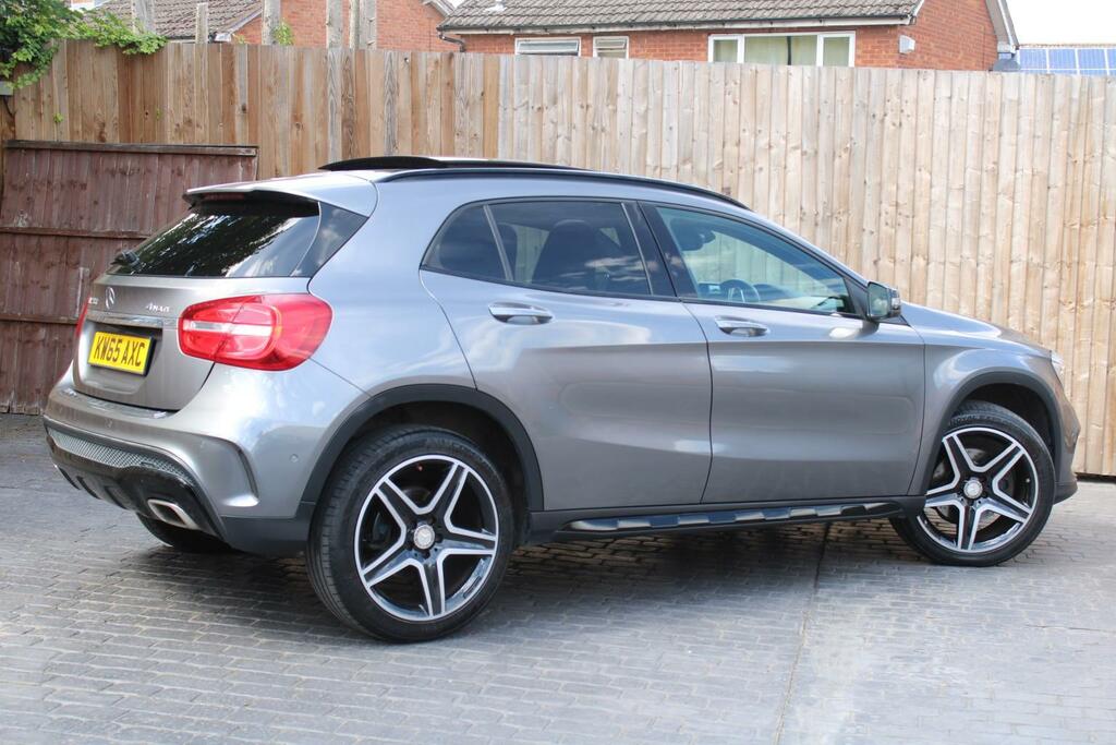 Mercedes-Benz GLA Class 2.1 Gla220d Amg Line Grey #3