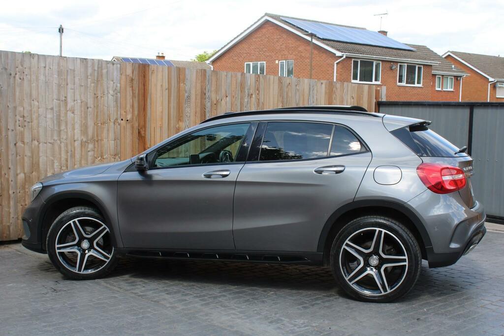 Mercedes-Benz GLA Class 2015 2.0 Gla250 Amg Line Suv 7G-dct 4Ma White #41