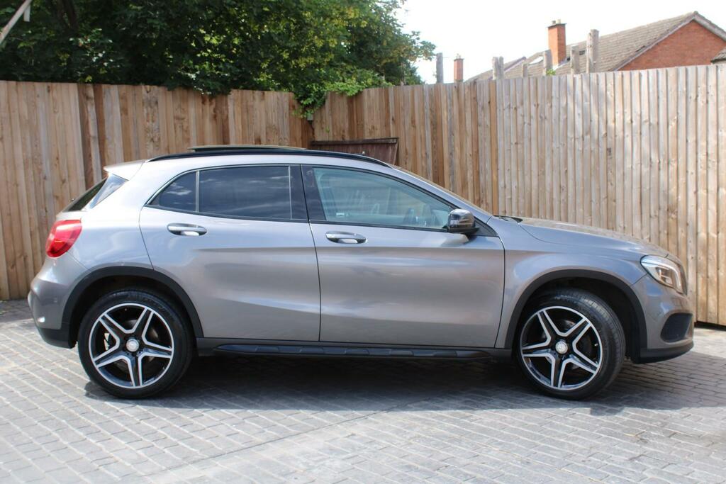 Mercedes-Benz GLA Class 2015 2.0 Gla250 Amg Line Suv 7G-dct 4Ma White #23