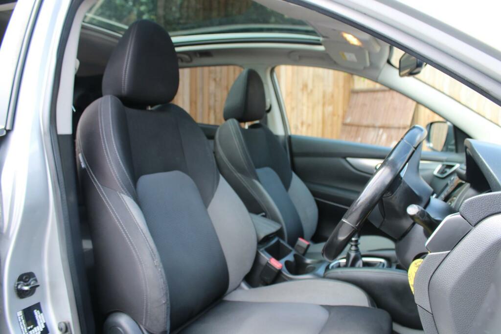 Nissan Qashqai 1.2 Dig-t N-connecta 2018 Silver #6