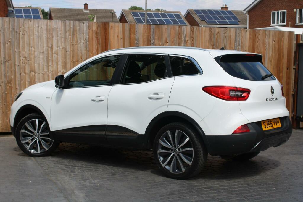 Renault Kadjar 1.2 Signature S Nav Tce 130 2016 SJ66YVH White #4