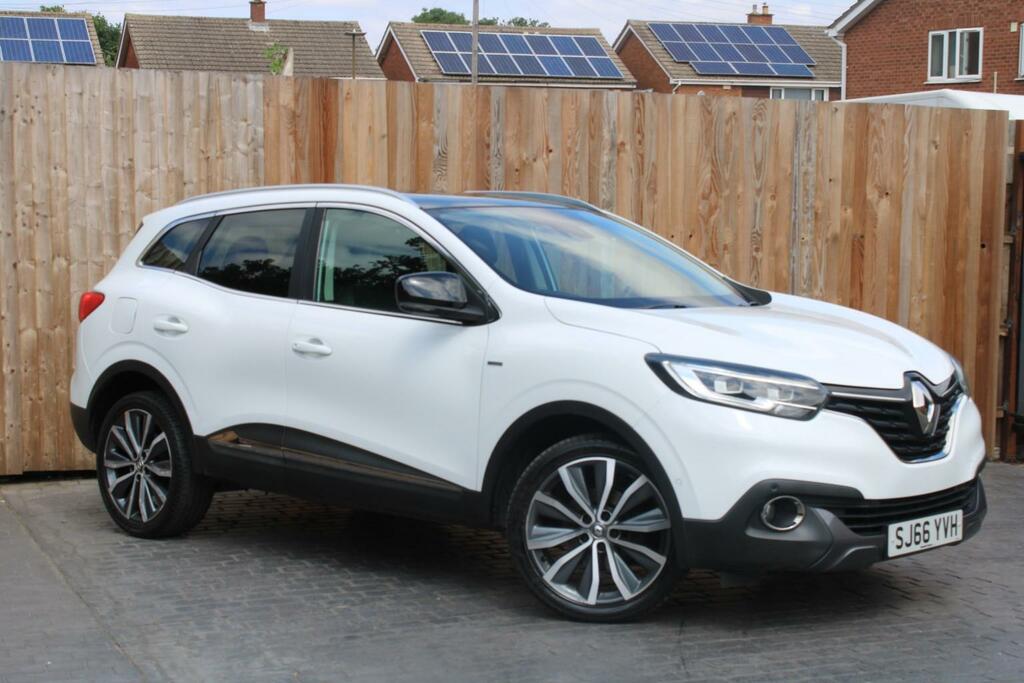 Renault Kadjar 1.2 Signature S Nav Tce 130 2016 SJ66YVH White #2