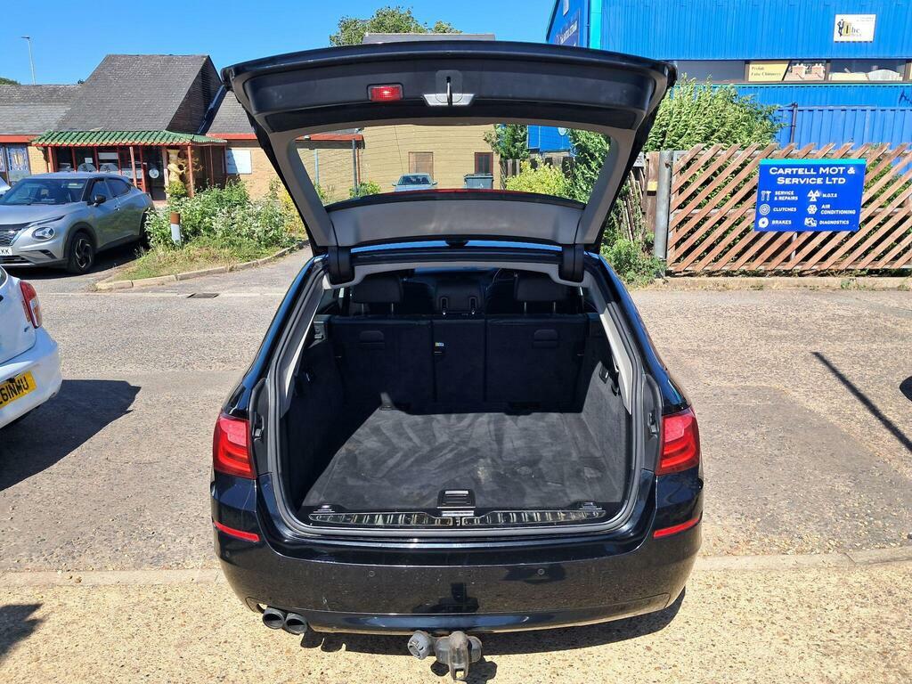 BMW 5 Series 3.0 530D Se Touring Steptronic Euro 5 Black #9