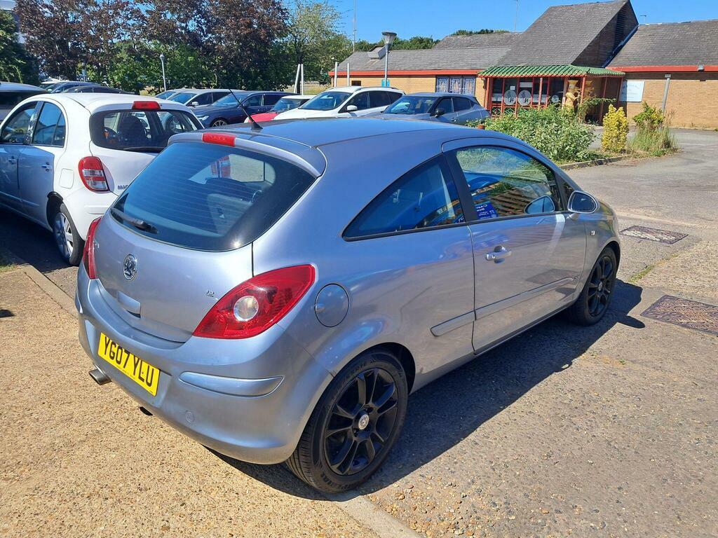 Vauxhall Corsa 1.2I 16V Life Hatchback 139 Gk Black #3