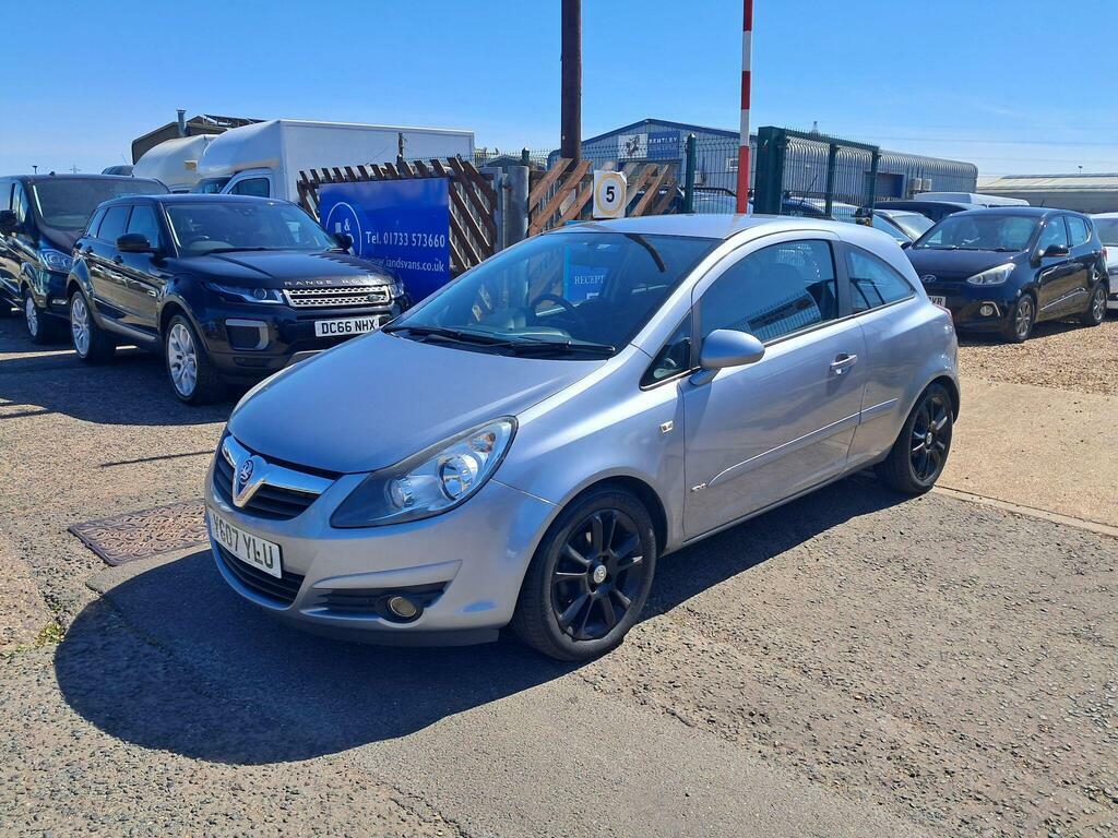Vauxhall Corsa 1.2I 16V Life Hatchback 139 Gk Black #7