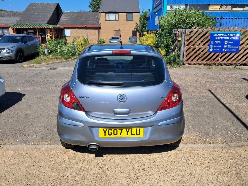 Vauxhall Corsa 1.2I 16V Life Hatchback 139 Gk Black #4