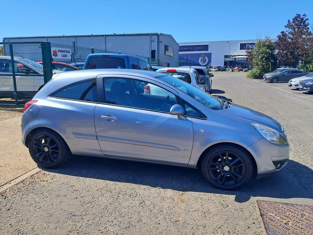 Vauxhall Corsa 1.2I 16V Life Hatchback 139 Gk Black #2