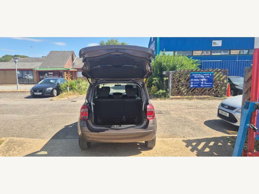 Renault Grand Modus 1.6 Dynamique Vvt Silver #12