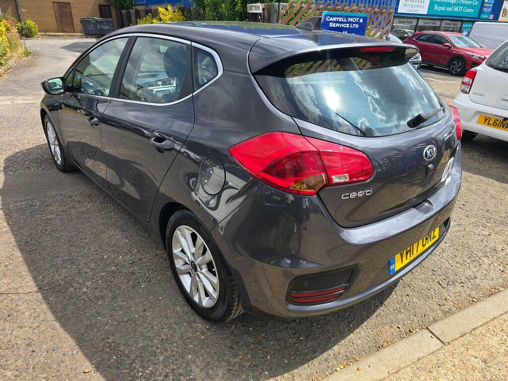 Kia Ceed 1.6 Crdi 2 Euro 6 S S Silver #5
