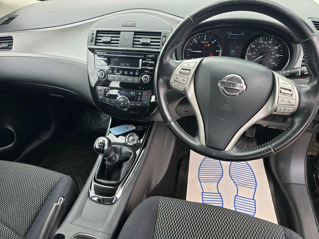 Nissan Pulsar Dci Tekna Red #11