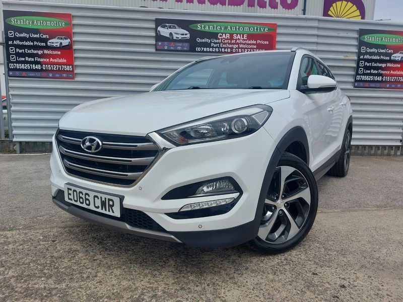 Hyundai Tucson 2.0 Crdi Se Nav 4Wd Euro 6 Red #3