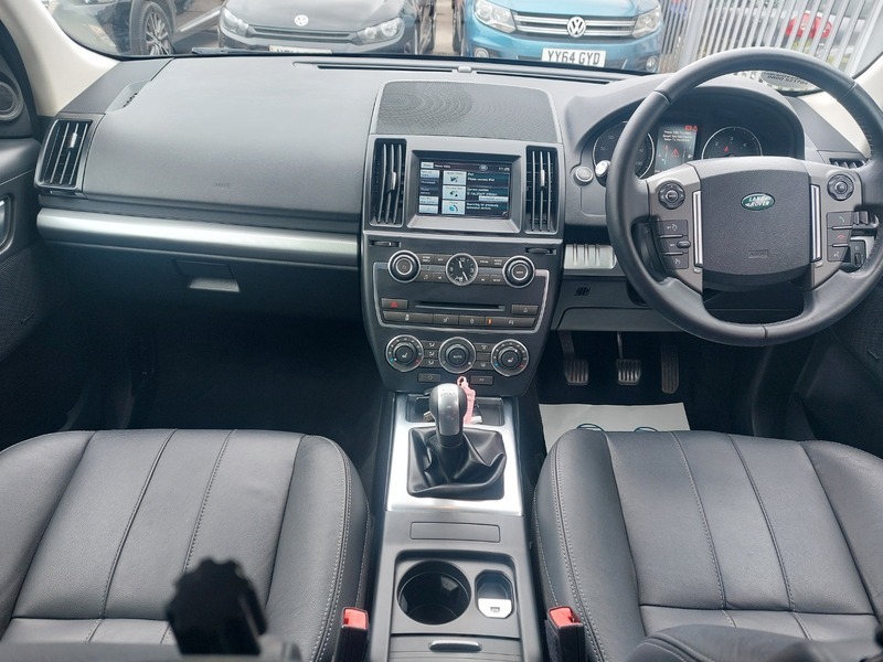 Land Rover Freelander 2.2 Td4 Black And White Suv 4Wd Black #10