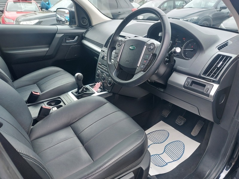 Land Rover Freelander 2.2 Td4 Black And White Suv 4Wd Black #9