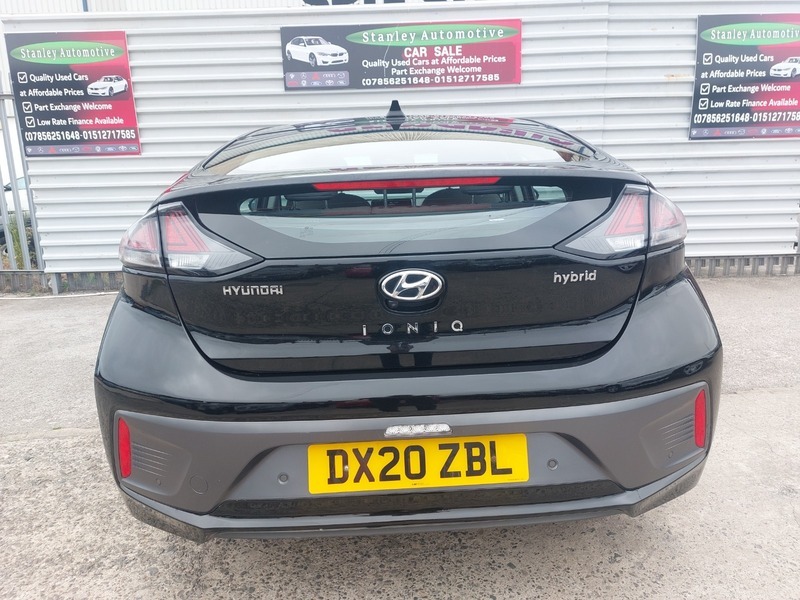 Hyundai Ioniq Premium Black #5