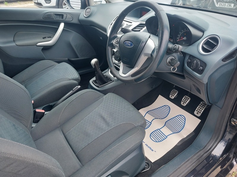 Ford Fiesta 1.25 Style Hatchback Blue #9