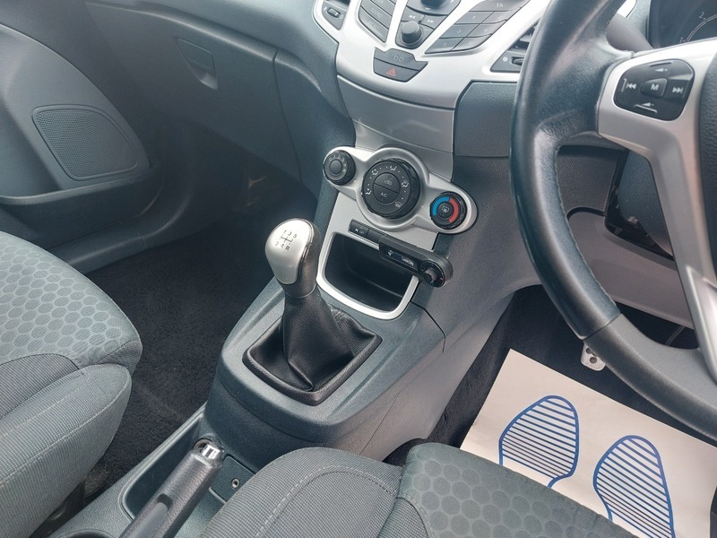 Ford Fiesta 1.25 Style Hatchback Blue #14