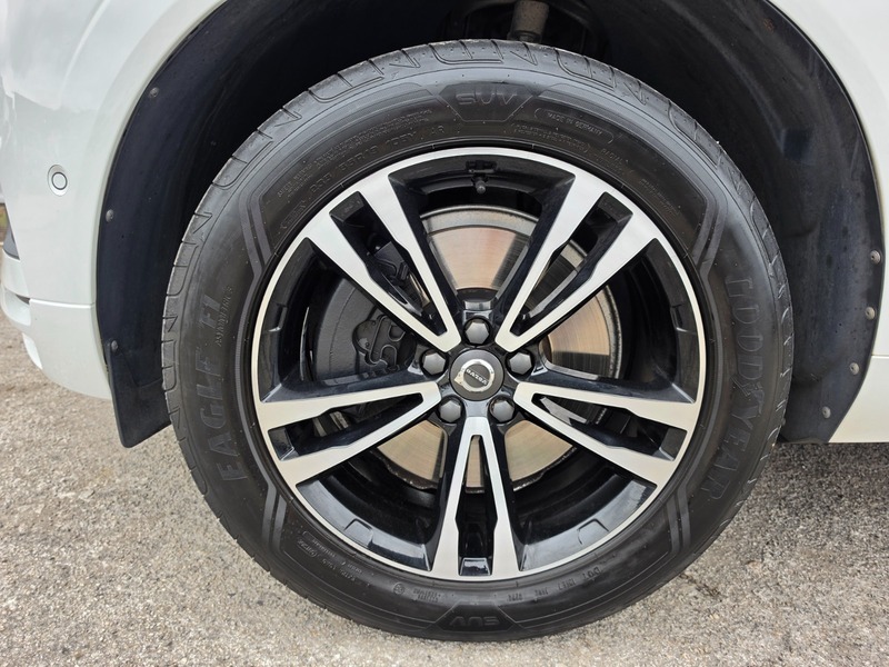 Volvo XC60 D4 Momentum Pro Awd Grey #37