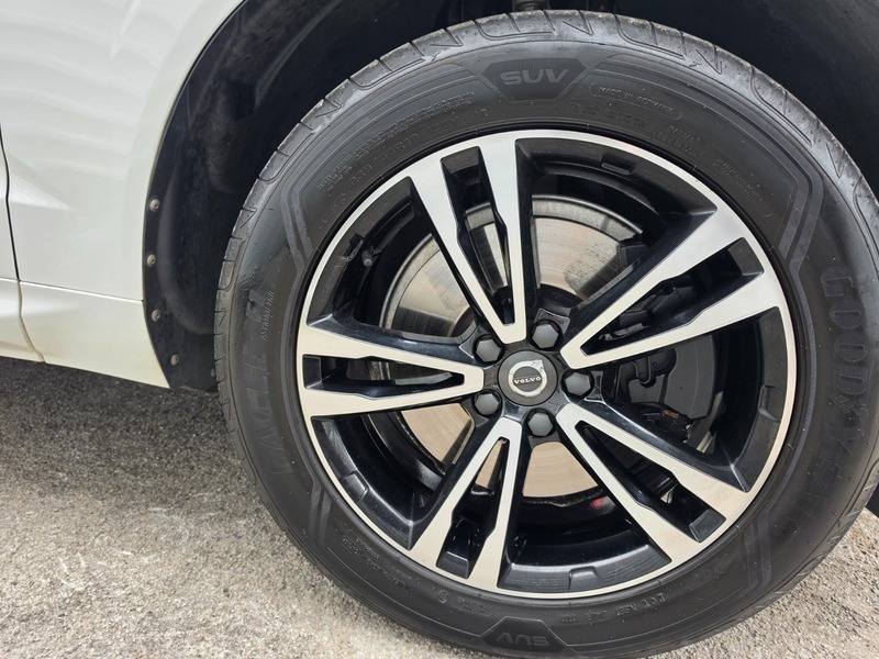 Volvo XC60 D4 Momentum Pro Awd Grey #39