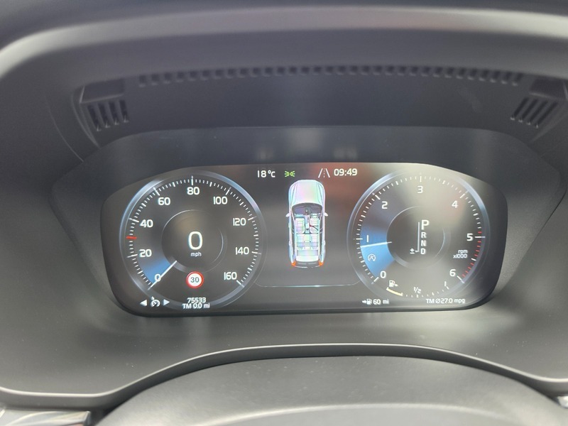 Volvo XC60 D4 Momentum Pro Awd Grey #21