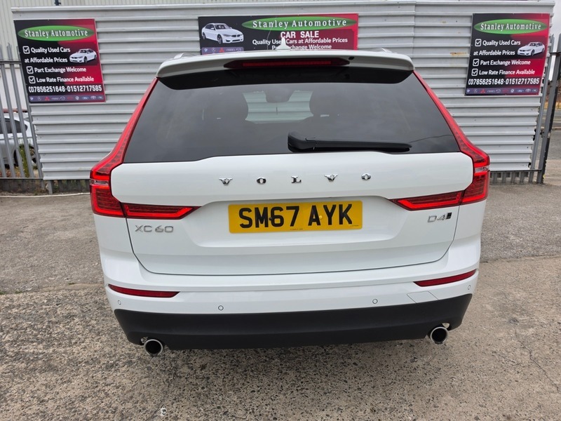 Volvo XC60 D4 Momentum Pro Awd White #5