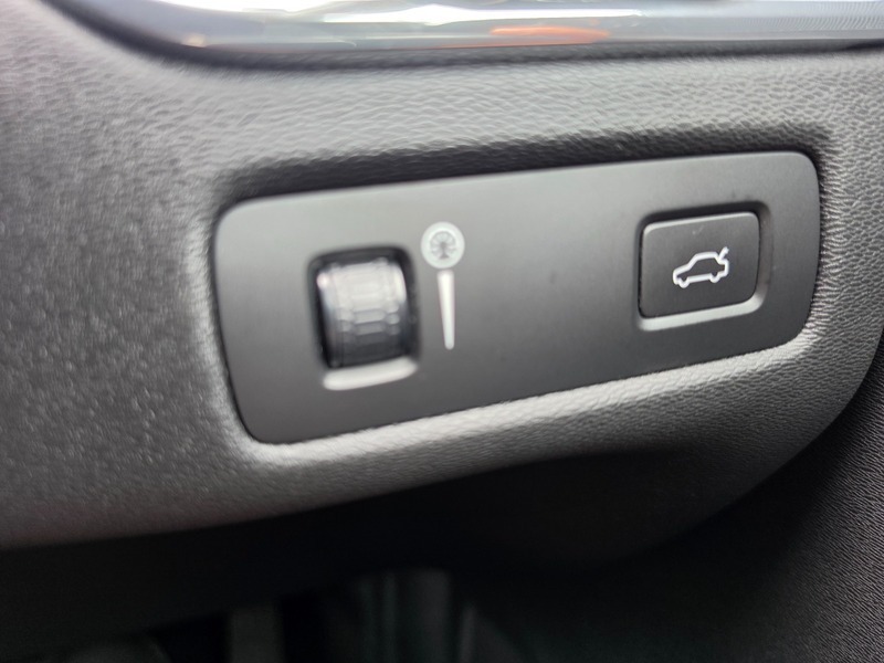 Volvo XC60 D4 Momentum Pro Awd Grey #29