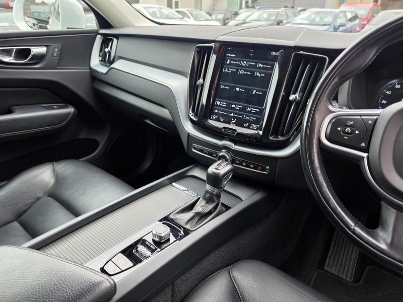 Volvo XC60 D4 Momentum Pro Awd Grey #16