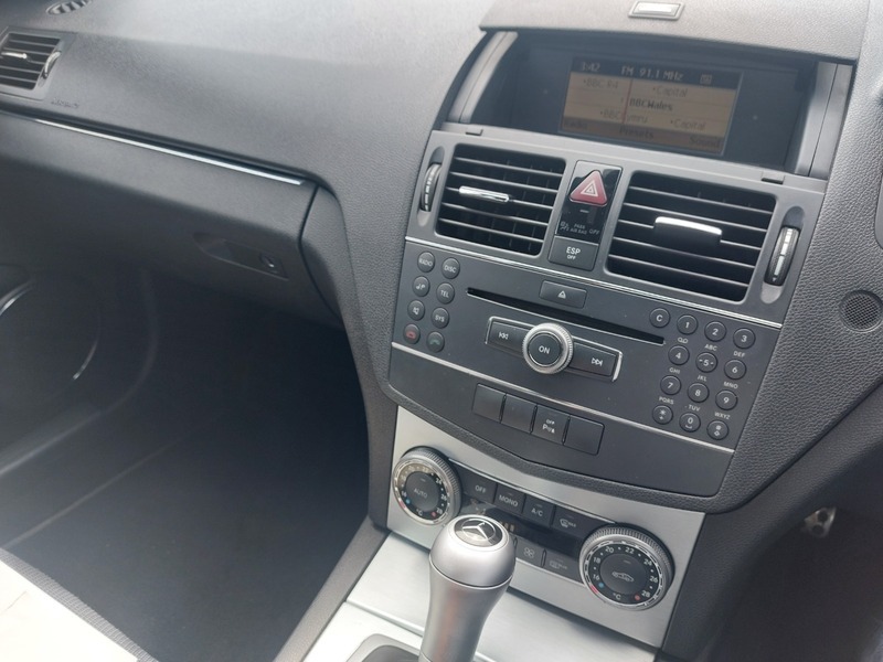 Mercedes-Benz C Class Estate Silver #15