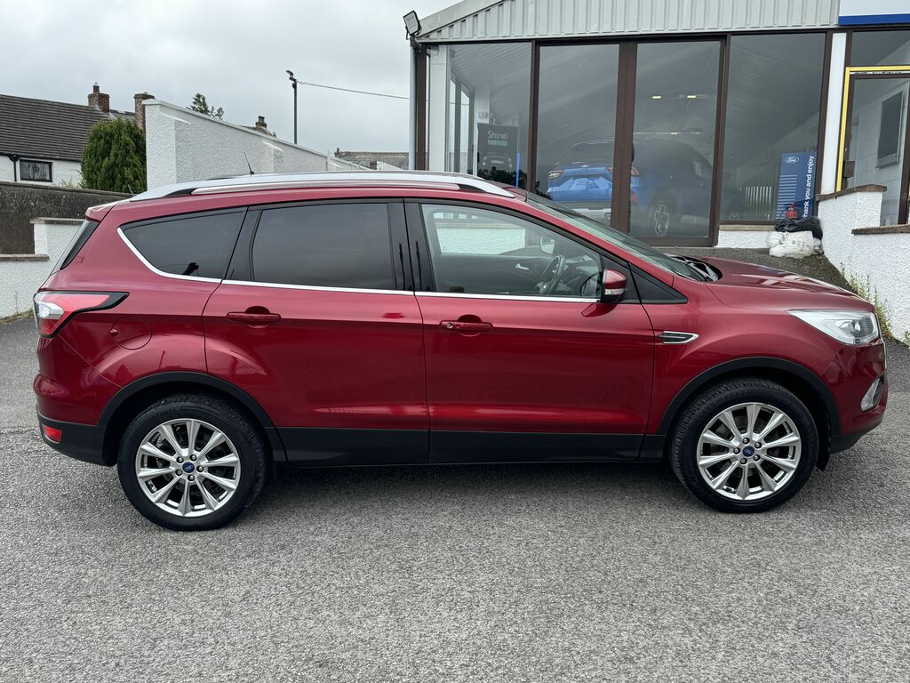 Ford Kuga 2.0 Tdci Ecoblue Titanium Edition Suv P SM19ECJ Red #2