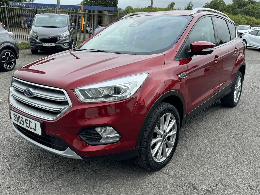 Ford Kuga 2.0 Tdci Ecoblue Titanium Edition Suv P SM19ECJ Red #5