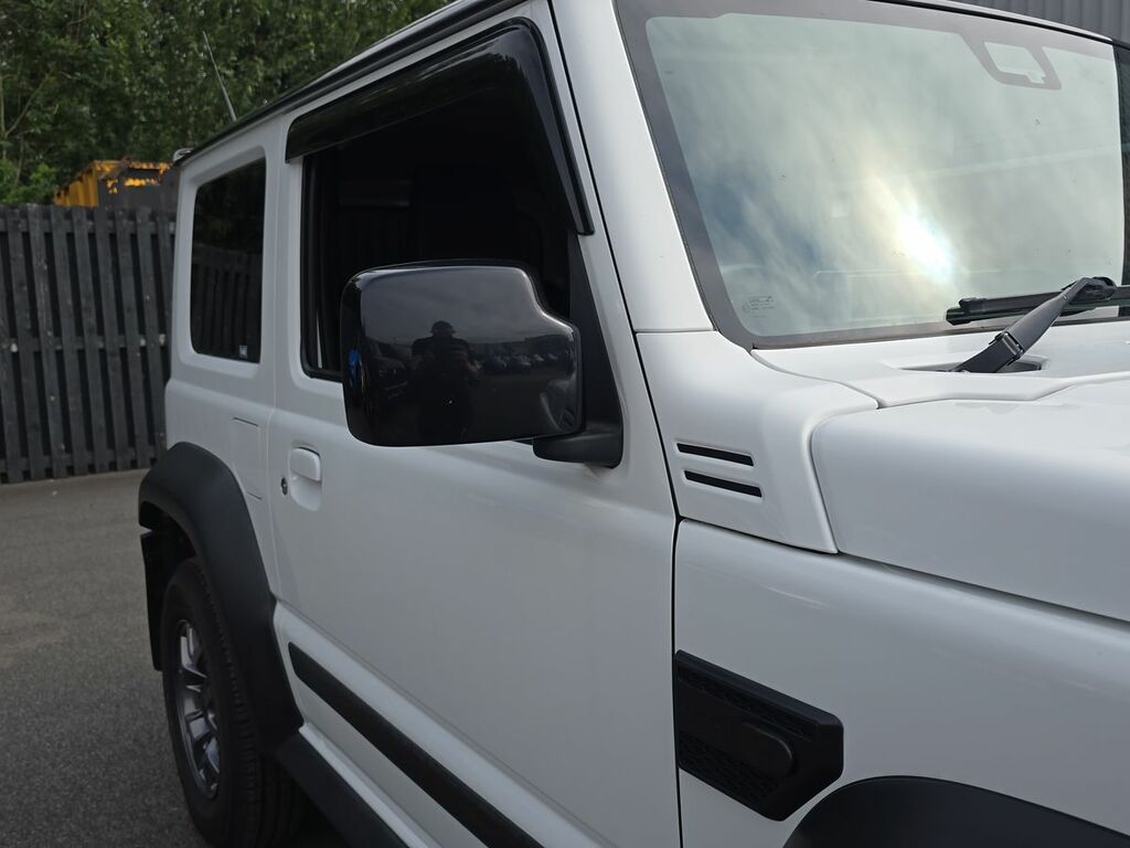 Suzuki Jimny #33