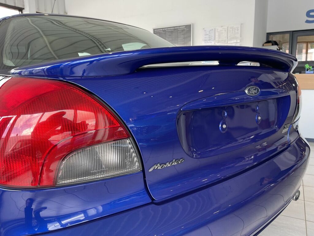 Ford Mondeo 2.5I V6 St-200 Limited Edition Saloon M Blue #6