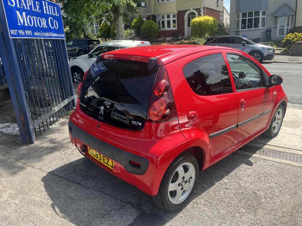 Peugeot 107 1.0 12V Allure Red #3